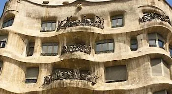 Good-Home Paseo De Gracia Барселона 2*,