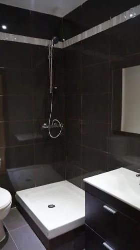 Гостевой дом Good-Home Paseo De Gracia Барселона